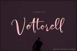 Vettorell Trio: A Modern Script Typeface for Digital Brands